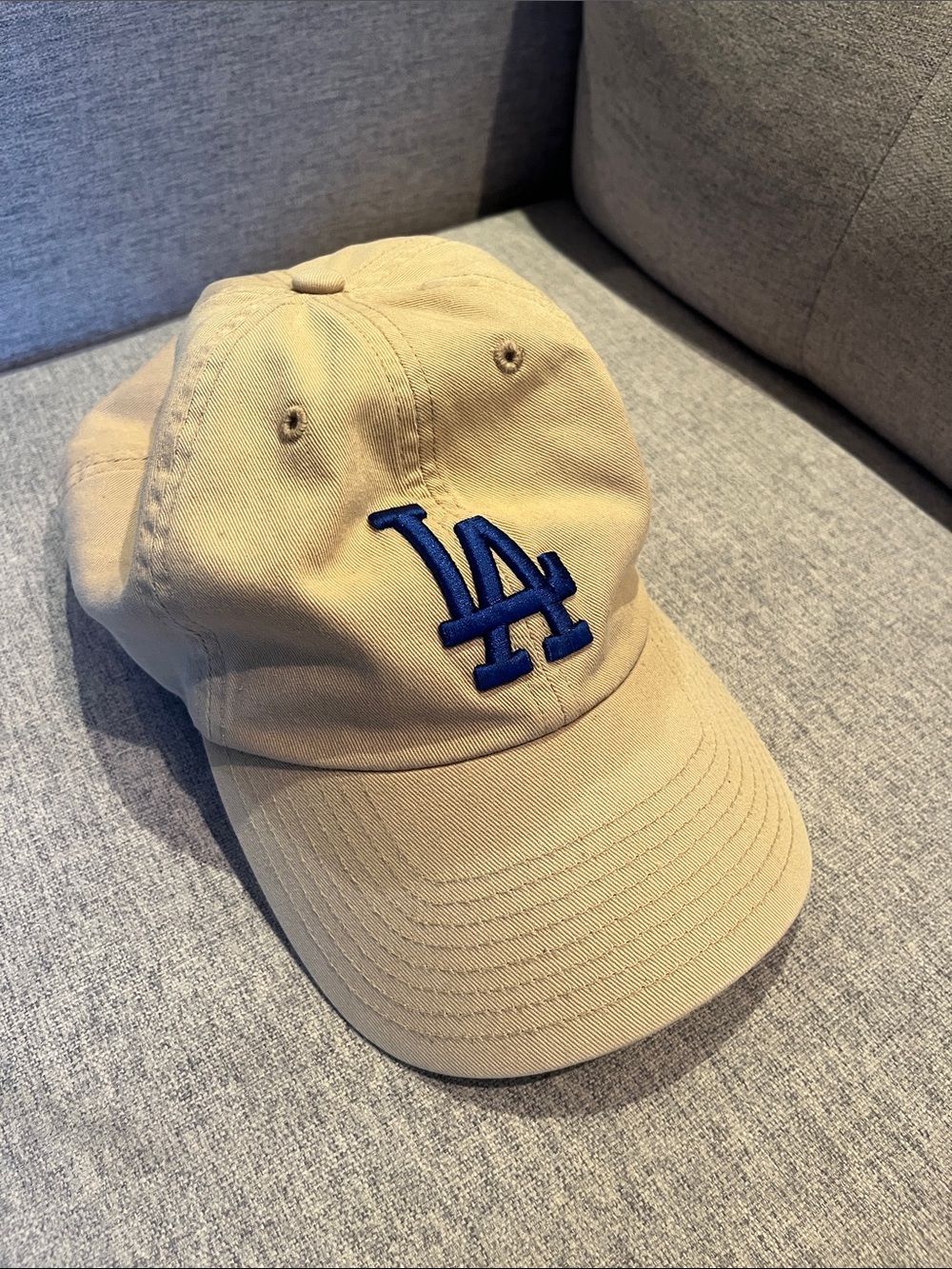 Beige Baseball Cap with Blue LA Embroidered Logo